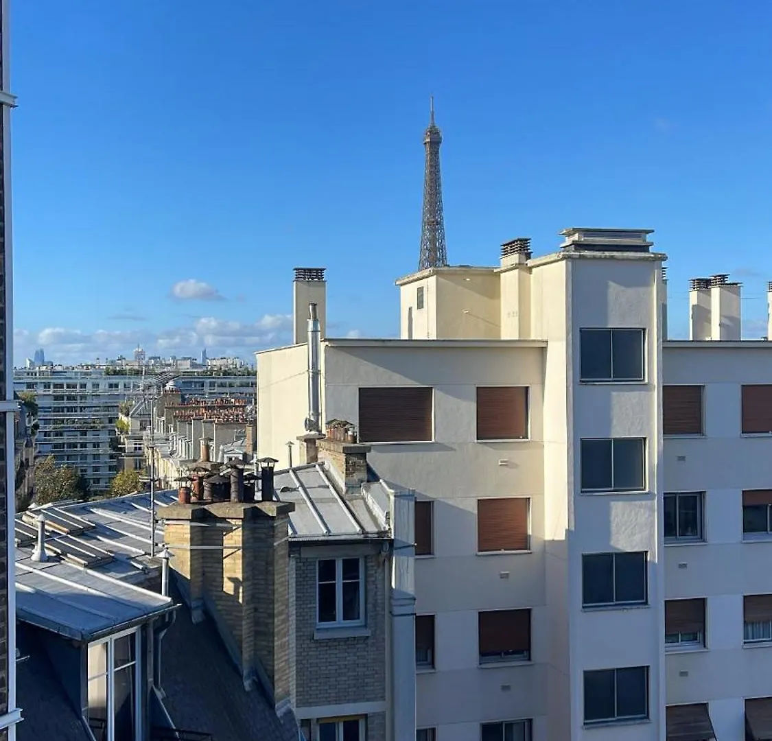 Unesco - Tour Eiffel Apartment Paris France